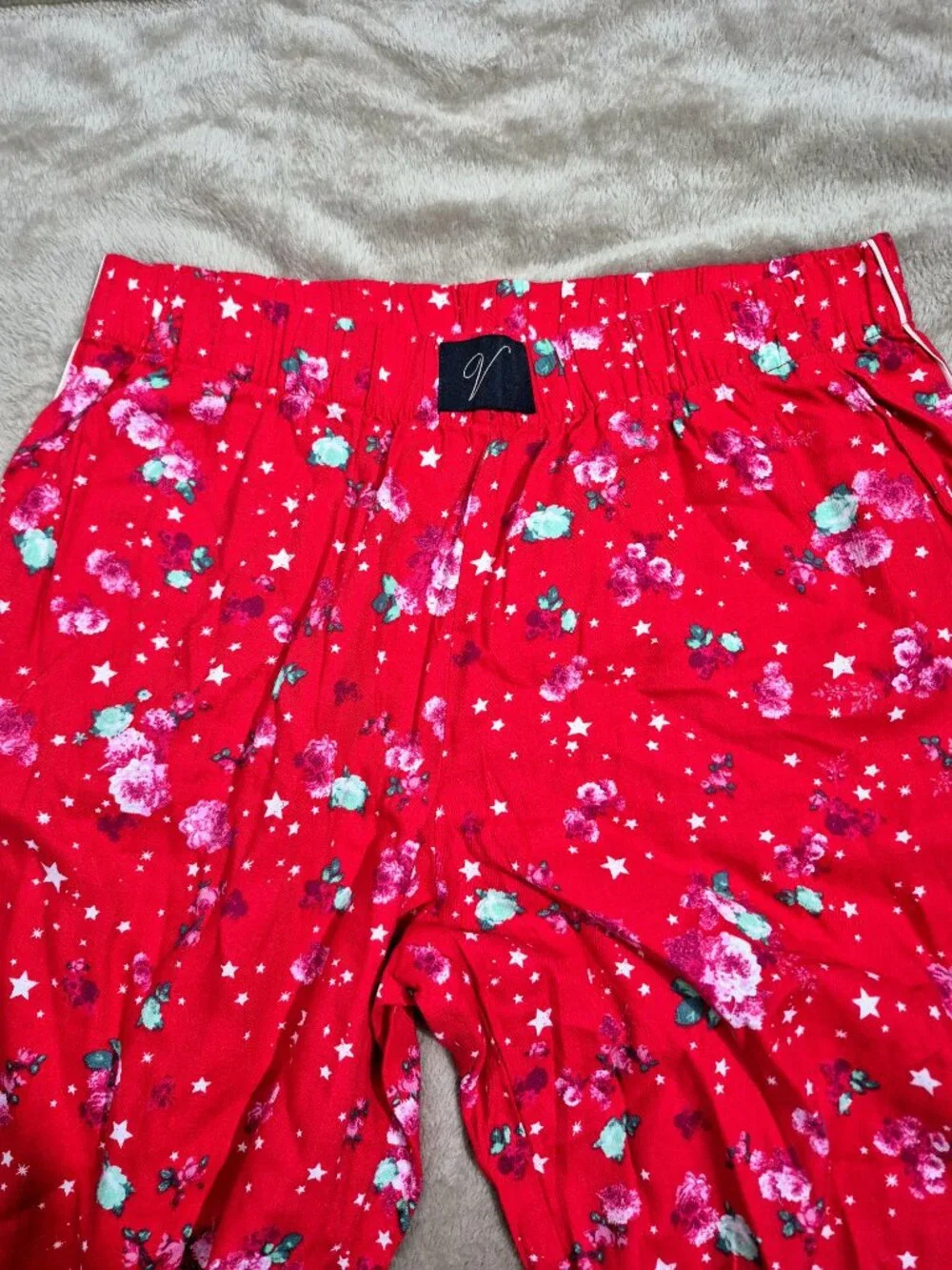 Victoria’s Secret Red Floral Star Pajama Lounge Pants Size Small